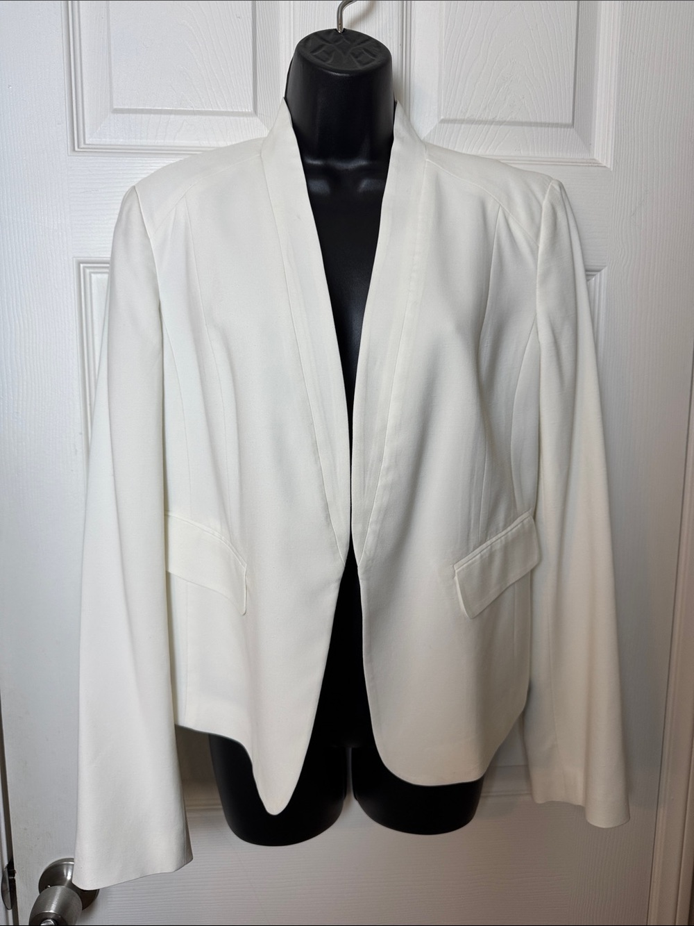 CLASSIQUES ENTIER Elegant Women's Open-Front Blazer in White - Size 10
